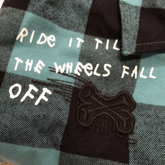 Tony Hawk Skater Flannel Button Down - Picture 8 of 8